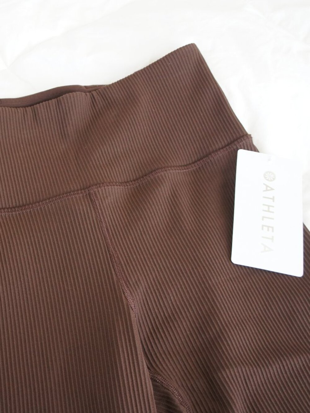 Athleta Elation Rib Tight Legging Size Small In Color Brown NWT - Picture 9 of 12
